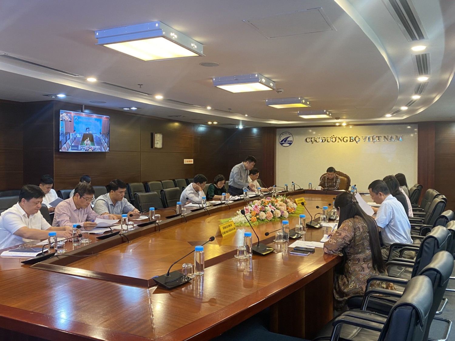 Cục Đường bộ Việt Nam họp sơ kết nhiệm vụ năm 2022 của Ban Chỉ đạo cải cách hành chính và Ban Chỉ đạo Chính phủ điện tử, chuyển đổi số